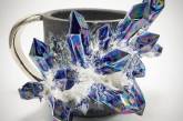 Керамическая посуда с кристаллами от Коллина Линча. ФОТО
