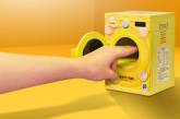 Мініатюрна «пральна машина» створена для того, щоб мити пальці після поїдання чіпсів (ФОТО)