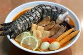 У ресторані почали готувати суп із крокодилячими лапами (ФОТО)