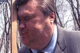 Януковича обозвали закомплексованным лентяем