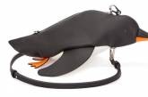 Loewe представив сумку у вигляді пінгвіна вартістю 1450 доларів (фото)