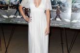 Дженнифер Лоуренс надела свадебное платье на премьеру фильма