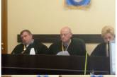 Украинцы стебутся над судьей, заснувшим во время заседания. ФОТО