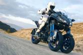 Трехколёсный мотоцикл Yamaha Niken. ФОТО