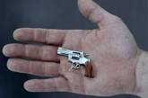 В Марселе задержали грабителя со сломанным игрушечным пистолетом