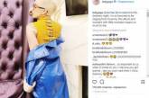 Леди Гага показала фотографии в одежде цветов флага Украины. ФОТО