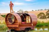 Мужчина своими руками создал идеальный дом на колесах для путешествий. ФОТО