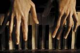 Ученые связали музыкальные предпочтения с преобладанием правой или левой руки у человека