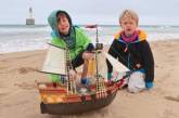 Прикол дня: игрушечный кораблик пересек половину Атлантического океана