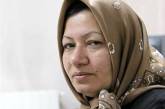 Суд в Иране "помилует" неверную жену, которую должны были забить камнями до смерти - её повесят