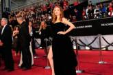 Правая нога Анджелины Джоли завела микроблог в Twitter