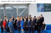 Спящий на саммите НАТО президент Чехии стал героем фотомемов. ФОТО