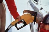 АЗС согласились снизить цены на бензин