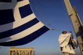 Греки продолжают изымать вклады из банков со скоростью в миллиард евро в день