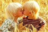 Сегодня по всему миру отмечается День поцелуев