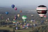 170 воздушных шаров одновременно находились в небе Великобритании. ФОТО