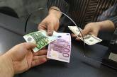 Ненасытные украинские мытари хотят драть три шкуры при обмене валют
