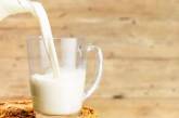Названы болезни, которые может спровоцировать молоко
