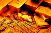 Удар по американской валюте: в резервах КНР бумажные доллары заменят золотыми слитками 