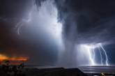 Грозы и шторма Австралии на снимках Джордана Кантело.ФОТО