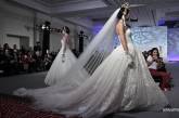 Невеста платит 15 тысяч фунтов за платье из волос умершей матери