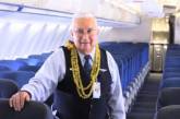 83-летний бортпроводник собрался на пенсию