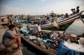 Рыбаки рискуют погибнуть в бурных водах Йемена. ФОТО
