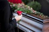 Восстание из мертвых: мужчина объявился спустя два месяца после своих похорон