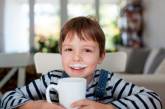 Терапевты рассказали, какие специи в сочетании с молоком лечат простуду