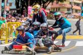 Скоростной спуск на автомобильном фестивале в Медельине. ФОТО