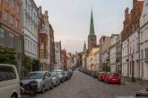 Этот миниатюрный немецкий городок посещают толпы туристов. Фото