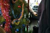 В Днепре водитель нашел способ устроить «Новый год» в салоне маршрутки. ФОТО