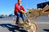Китаец сделал велосипед из палочек для мороженого. ФОТО