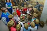 В России детям устроили «армейский» Новый год. ФОТО