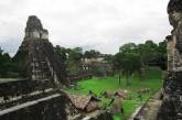 В день конца света туристы повредили храм майя