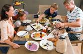 Семейные застолья приучают детей к правильной пище