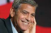 Джордж Клуни возмутился отношением к Меган Маркл