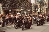 Девушки в нижнем белье проехали на мотоциклах по Сиднею. ФОТО
