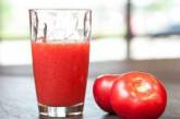 Врачи перечислили полезные свойства томатного сока