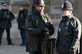 Британским полицейским урезали зарплаты за плохую физподготовку