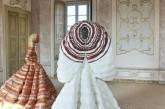 Необычные женские пуховики Moncler, похожие на платья. ФОТО