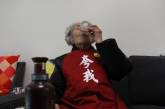 98-летняя китаянка удивила секретом долголетия. ФОТО