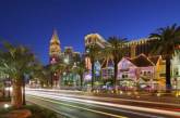 Яркие снимки вечернего Лас-Вегаса. ФОТО