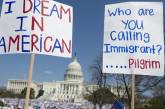 В США прошли массовые демонстрации в поддержку нелегальных иммигрантов 
