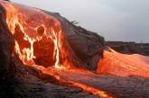 На Гавайях мужчина выжил после падения в кратер вулкана
