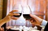 Ученые сообщили, что вино может продлить жизнь 
