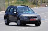 Первые снимки обновленного Renault Duster