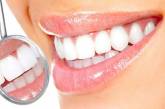 Стоматологи назвали продукты, которые отбеливают зубы лучше пасты