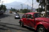 Жители одного района в Мехико пользуются оригинальными VW Beetle. ФОТО