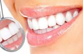 Стоматологи назвали продукты, способствующие отбеливанию зубов